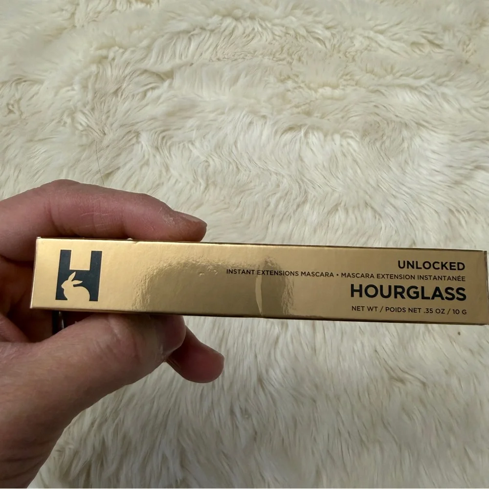 Hourglass Unlocked Instant Extensions Mascara EXPRESSO